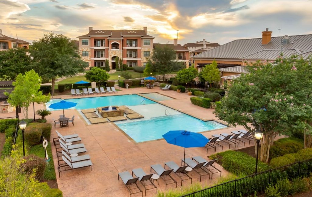 Onion Creek Luxury Apartments Premier Corporate Housing