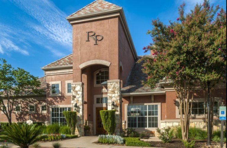 Regency Park Apartments Premier Corporate Housing