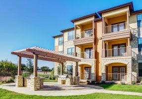 Dalien_at_Monterrey_Village-exterior